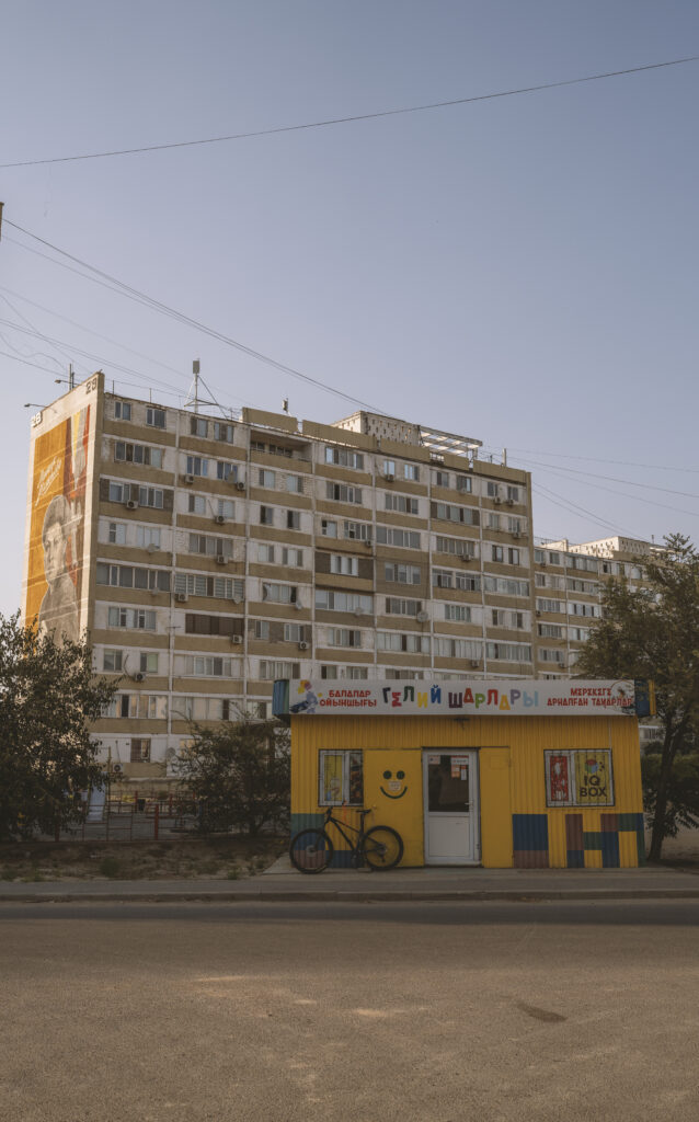 aktau buildings 